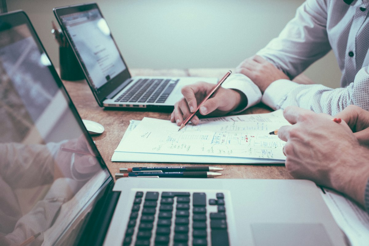 Finnish Employment Contract Guide (2026): Salary, Holidays and Your Rights